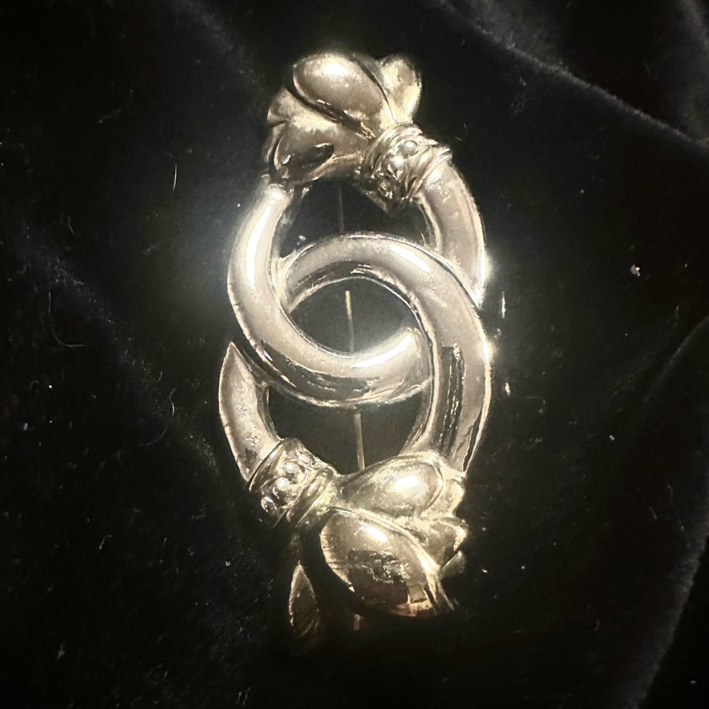 Elegant Gold Brooch